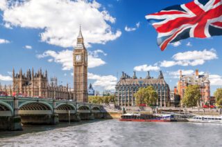 retire in the UK and enjoy Big Ben in London England